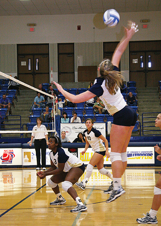 Sophomore Lindy Luleff has had 44 kills in the past four matches.
