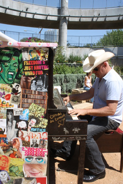 Art Alliance set up 16 pianos around Austin for public use.
