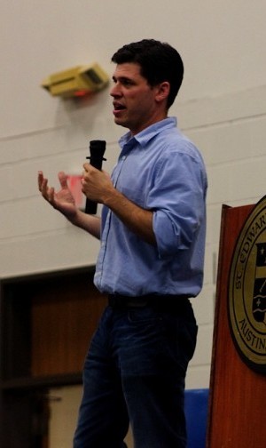 Max Brooks, author of World War Z, was the guest speaker on campus this year for the freshmen common theme, zombie apocalypse. 
