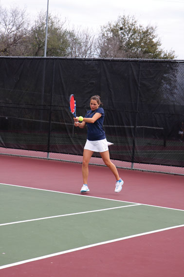 Khadzhyan won her first two singles matches to make it to the round of 16 in the recent NCAA Division II Regional tennis tournament in Abilene, Texas.
