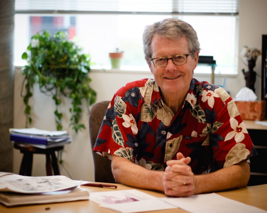 Dr. Quinn, professor of biology and computer science at St. Edward’s University, has been teaching here since 1983.