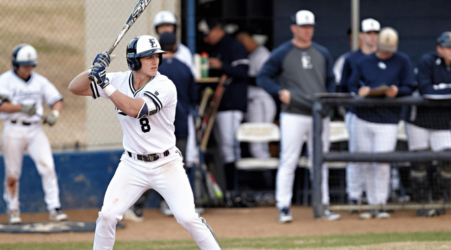 Senior centerfielder William Hairston