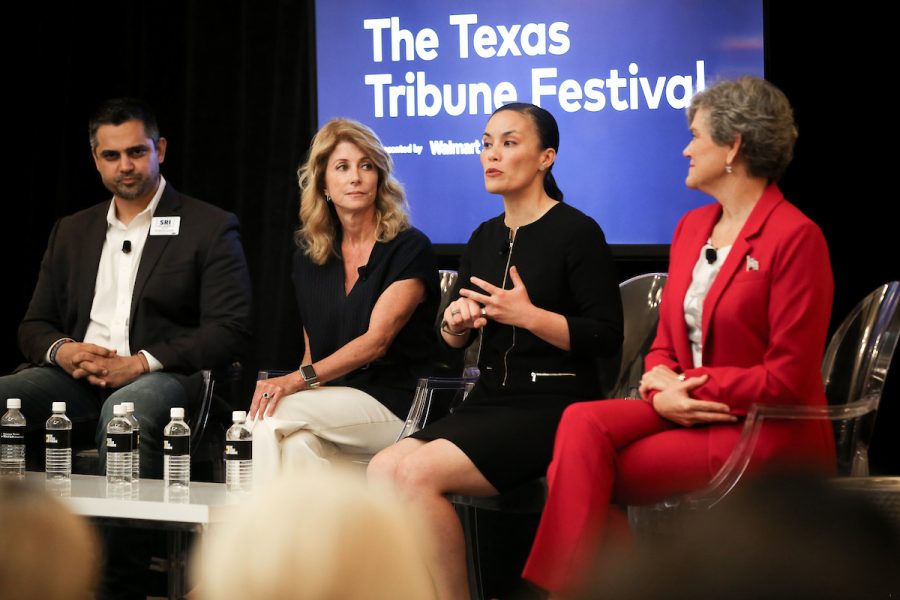 Abby Livingston moderates “The Democratic Do-Over” panel with guests Sri Kulkarni (left), Wendy Davis, Gina Ortiz Jones and Kim Olson at The Texas Tribune Festival on Sept. 27.