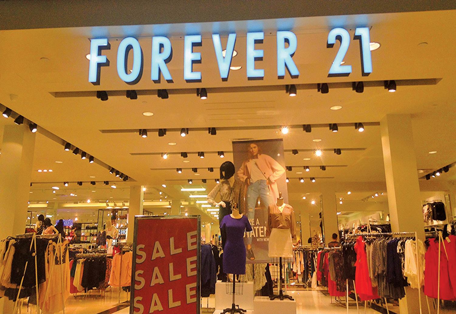 Forever 21 está à beira da falência, Economia