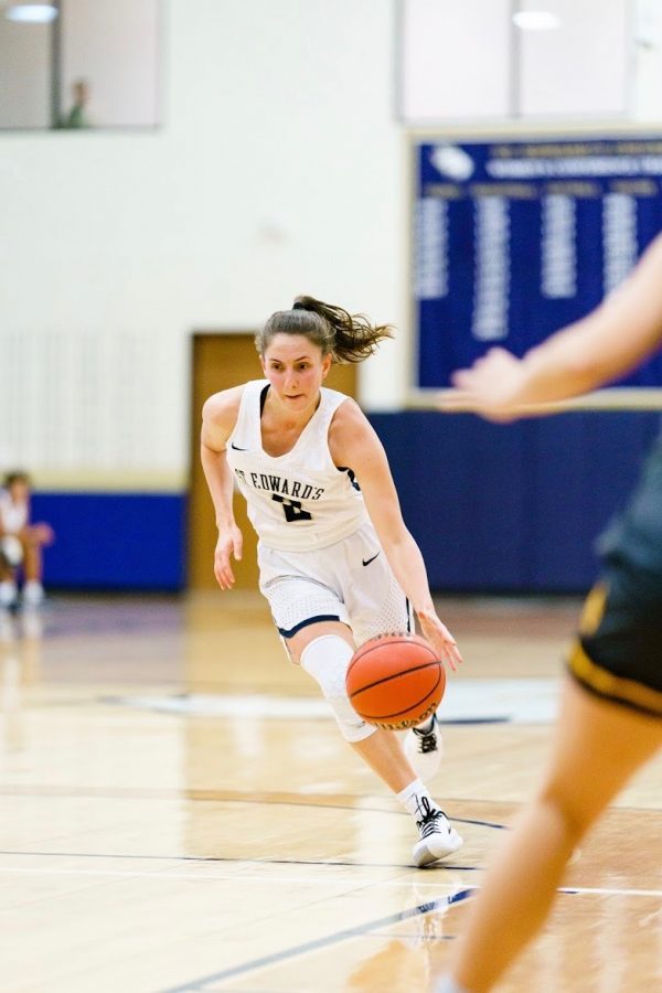 Through+her+career+at+St.+Edward%E2%80%99s%2C+senior+guard+Lexi+Cunnigham+has+been+a+contributing+piece+to+the+women%E2%80%99s+basketball+team.+Cunningham+has+a+career-high+19+points+and+is+a+member+of+the+2017+Heartland+Conference+champions.