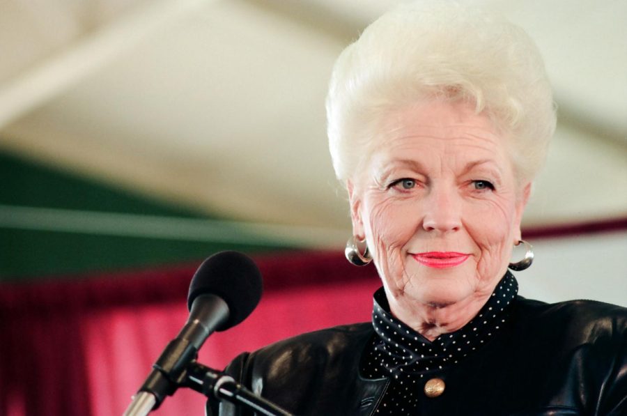 +Ann+Richards+attended+Baylor+University+on+a+debate+scholarship+and+later+campaigned+for+lawyer+Sarah+Weddington%2C+who+helped+win+the+Roe+v.+Wade+case.+