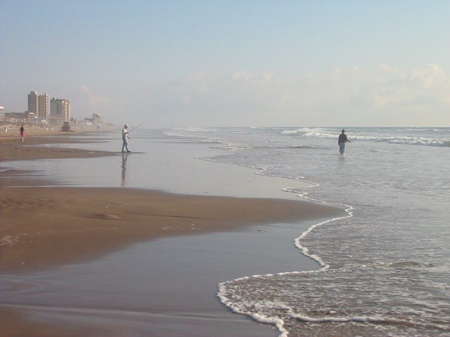 Many students went through with their spring break plans despite the CDC advising social distancing. The CDC also advises that people wash their hands often and avoid touching their face.