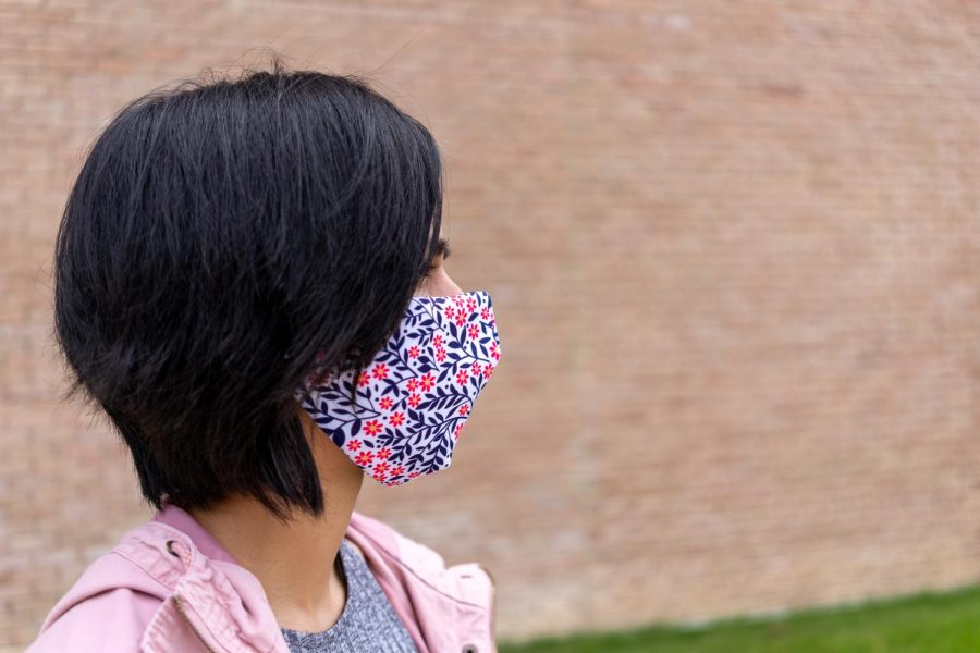 Face covering are required throughout all of campus. Students may remove their face masks when in their apartment living spaces.