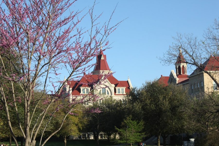 Hilltoppers will return to campus for the fall semester as in-person classes resume. Although, the scene will look a little different in the classroom as professors plan teach hybrid classes to keep up with safety protocols.