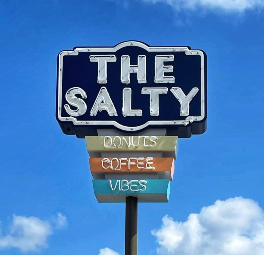 The+Salty+Donut+opened+on+South+Congress+in+August%2C+and+had+a+line+out+the+door+from+its+first+day.+It+lived+up+to+the+expectations+of+Austinites+from+the+beginning