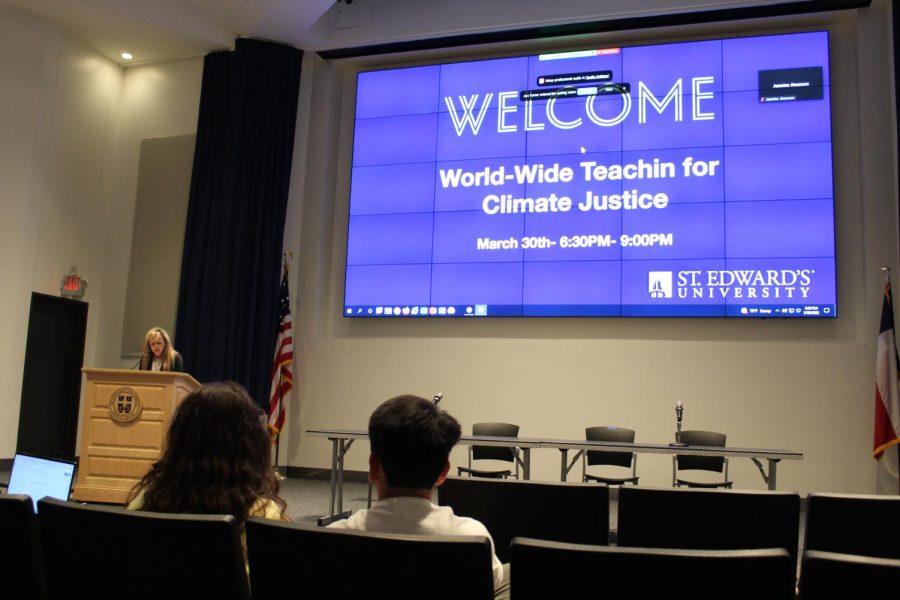 The+Climate+Justice+TeachIn+took+place+last+Wednesday+and+featured+several+panelists+from+faculty+and+staff.+Both+global+and+local+strategies+and+concerns+were+discussed.++
