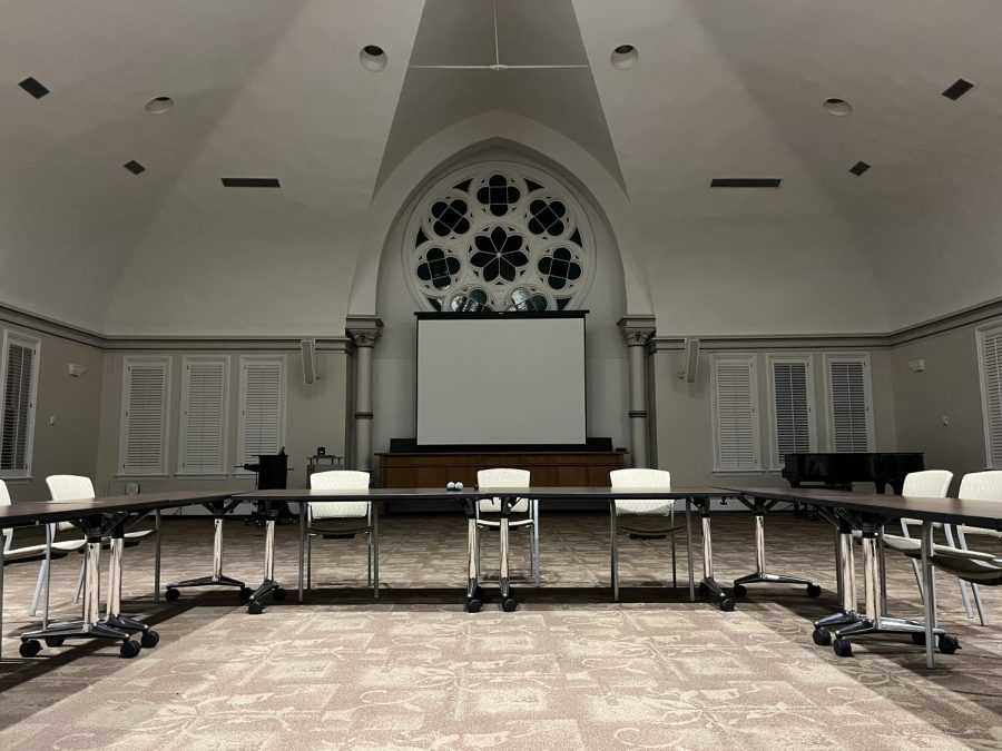 Maloney room on the 3rd floor of Main Building set up and ready for the first formal senate meeting of the semester. Senate meets every Wednesday at 7 p.m. and are open for anyone to join. 
