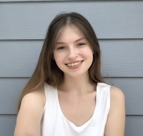 Photo of Chloe Almendarez