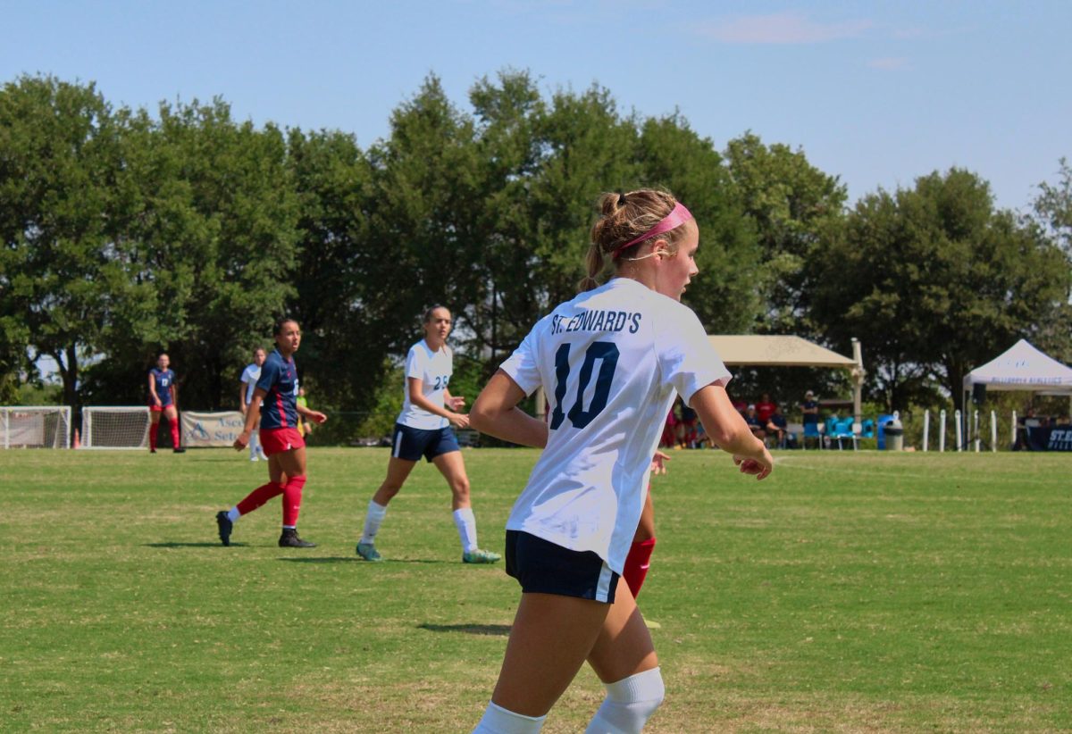 Freshman forward Rainey Simmons prepares to resume the game.