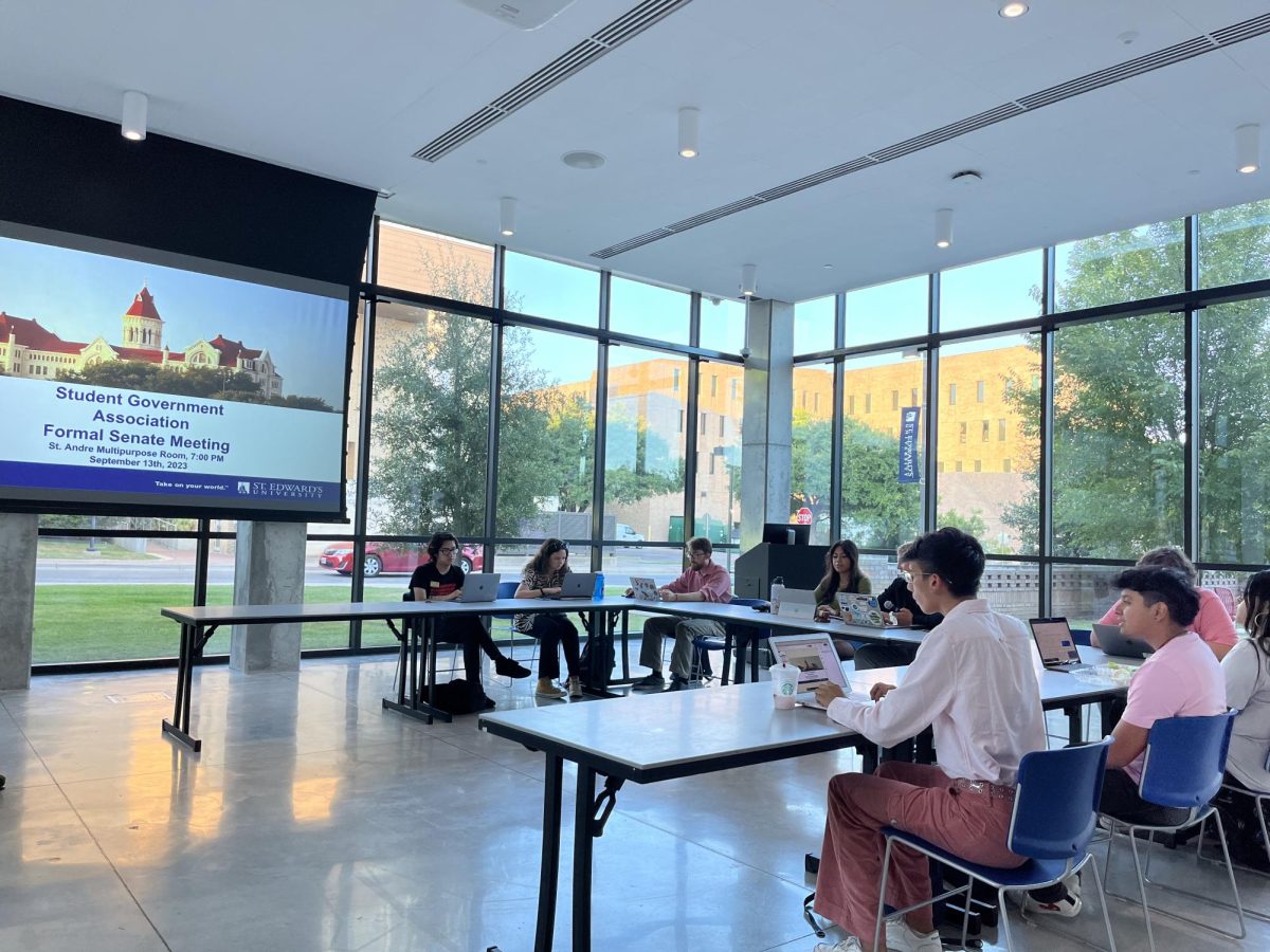 The weekly senate meeting mets in a new designated space where students can gather and stay up the date with initiatives.