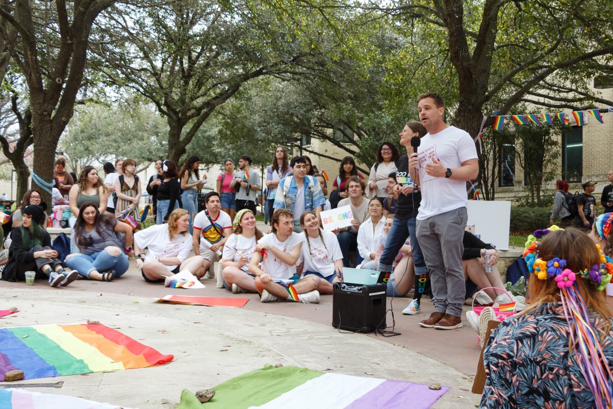 Associate+Professor+of+Social+Work+Adam+McCormick%2C+Ph.D%2C+speaks+to+students+at+the+protest+on+Feb.+27+outside+of+Ragsdale.+Students+protested+for+nearly+eight+hours+on+the+university%E2%80%99s+Seal+in+response+to+the+Pride+flag+being+removed+from+the+campus+coffee+shop+last+semester.