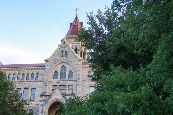 St. Edward’s University disputes former student’s mold exposure lawsuit
