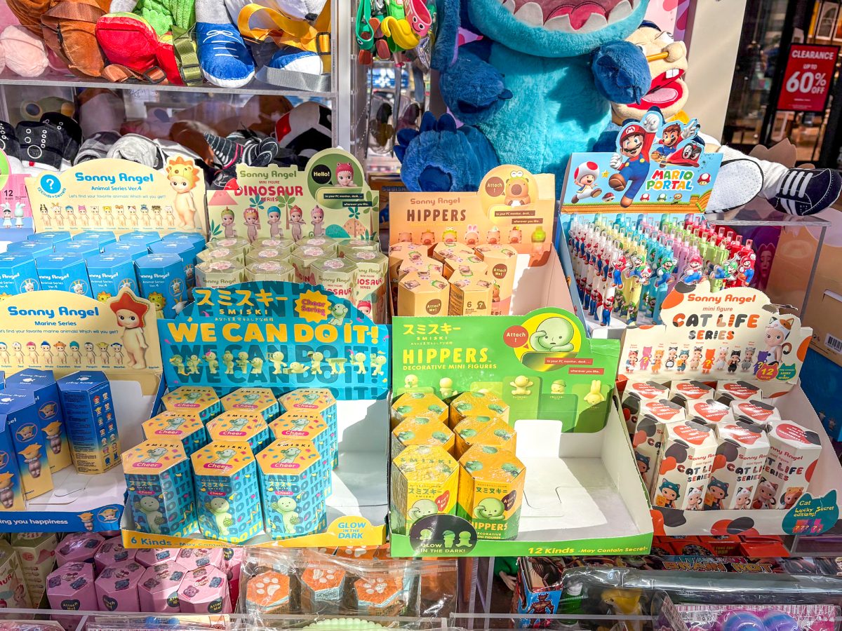 Bind box and trinket booth at the First Colony Mall. This is where I like to buy my Sonny Angels – yes, they are fake, but they are cheaper and just as cute in my opinion.